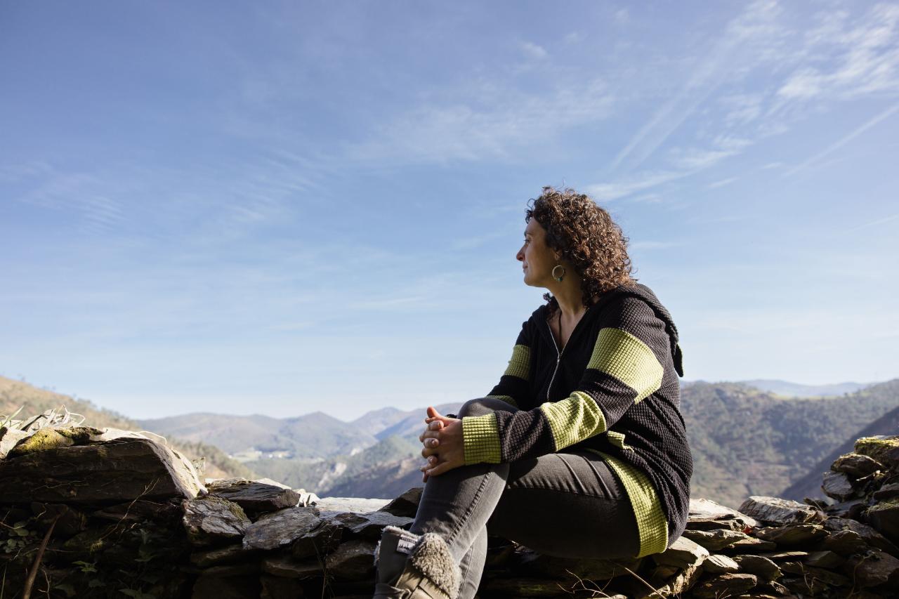 Contacto Maria Aroca Iknos Terapias montaña vistas